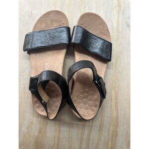 Vionic 8M Marsala Women's Metallic Comfort Sandals Black Adjustable Retails $149
